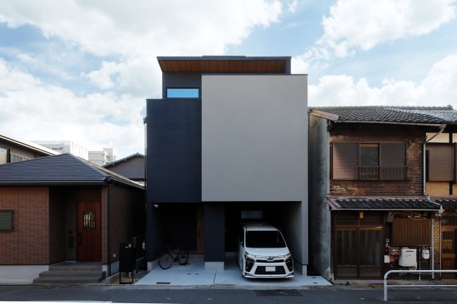 【暮らしと仕事】転職し、夫婦ともに在宅ワークをするようになったのもきっかけ