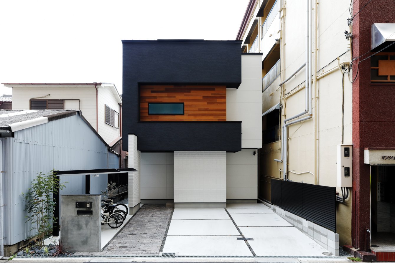 RELAX / 伸びやかに、心地よい暮らし